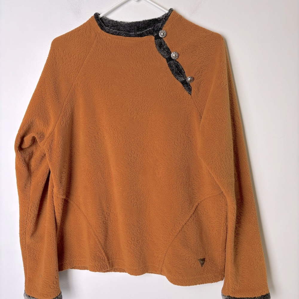 Wooly Bully Wear Colorado Fleece Top